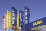 Az IKEA piacra dobja az újrahasznosított farmerből készült KLIPPAN kanapéhuzatokat