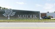 Ágyneműgyártó cég Matouk maszkokat készít Massachusetts gyárában
