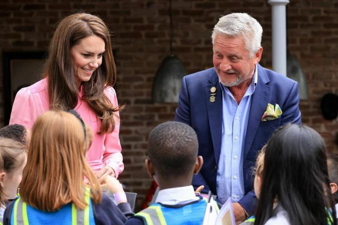 a walesi hercegnő, Kate Middleton ellátogat a 2023-as Rhs Chelsea virágbemutatóra, a képen látható a Mark gregory által tervezett savills kertben