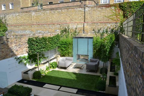 Kortárs kerti formatervezés Kensingtonban - Kate Gould tervezte - a The Garden Builders készítette