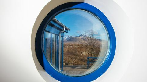 Torr Buan ház - a Mull-sziget - kör ablak - megtakarítás