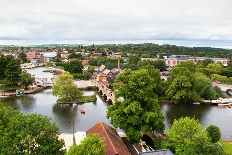 Kilátás felülről a Stratford-Upon-Avon-ra