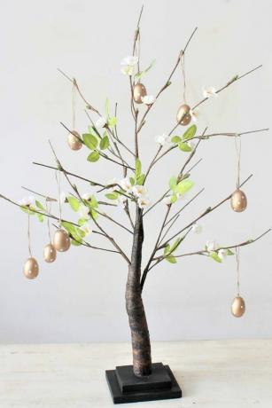 White Blossom húsvéti kijelző fa