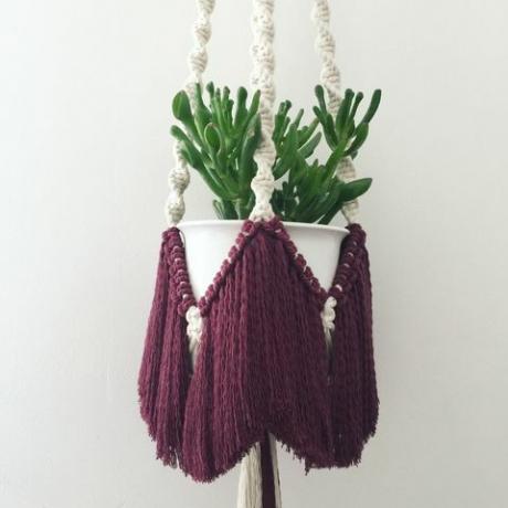 Macrame növényi fogas bordó béren kívüli £ 45.00