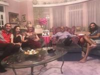 A Gogglebox rajongói osztoztak a Michael család rózsaszín nappali átalakításán