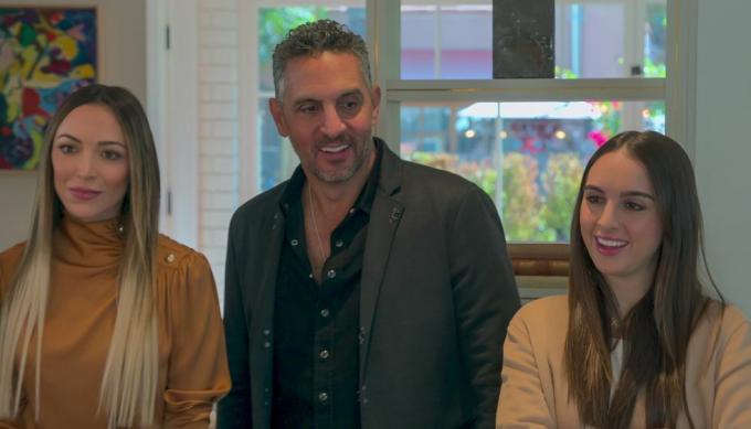 Beverly Hills l to r megvásárlása Farrah Brittany, Mauricio Umansky és Alexia Umansky a Beverly Hills cr vásárlásától a netflix jóvoltából © 2022 netflix, inc