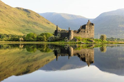 Nagy-Britannia, Skócia, Skót felföld, Argyll and Bute, Loch awe, várrom Kilchurn kastély