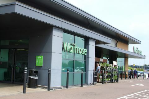 Kilátás a Waitrose üzletre, az első tíz szupermarketbe ...