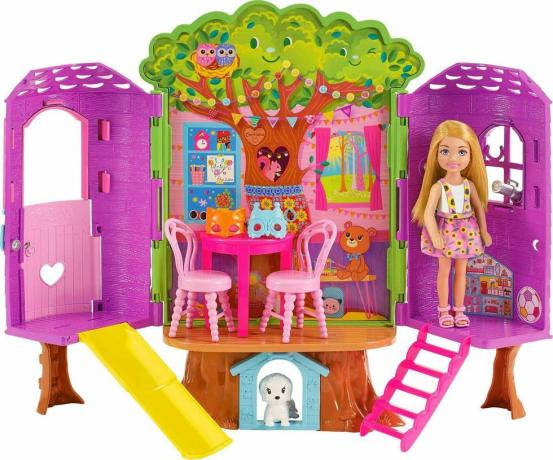 Chelsea Barbie baba és Treehouse játékkészlet