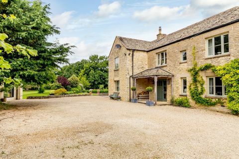 gyönyörű vidéki ház eladó wiltshire-ben