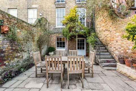 40 Well Walk - Hampstead - John Constable - kert - Savills