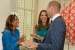 Kate Middleton és William herceg meglepő PDA pillanatát a videón