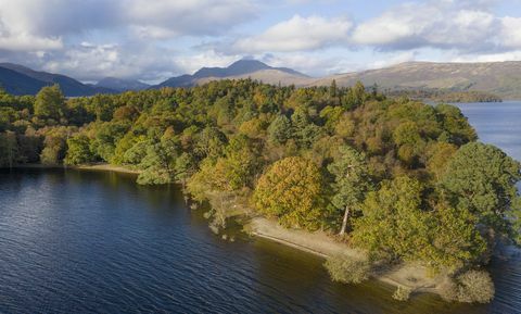 Eladó egy 103 hektáros, a dél-tó lomond nyugati partjánál fekvő sziget