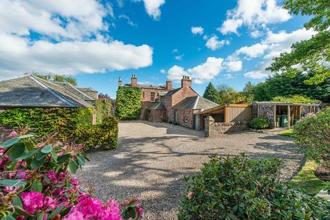 Delford ház eladó a festői Kinnaird faluban, Perthshire-ben