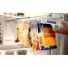 A Zip n Store műanyag zacskó-szervezőket készít a hűtőszekrényéhez
