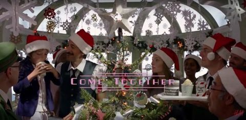 Adrien Brody - A H&M „Coming Together” karácsonyi hirdetése