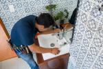 Íme, mit gondol a vízvezeték-szerelő a barkácsolt fürdőszobafelújításról