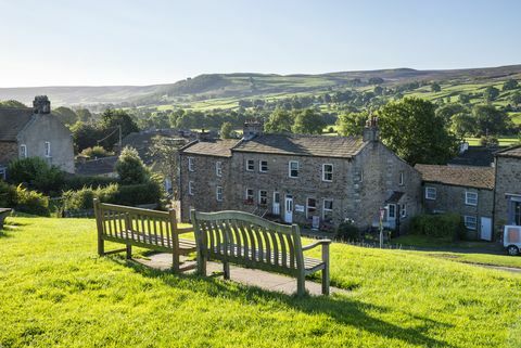 Reeth falu Swaledale-ban, Yorkshire Dales, Anglia