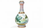 A padláson található kínai váza 14 millió fontért árusítja a Sotheby's aukciót