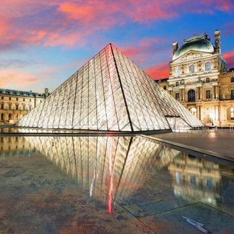 Louvre Múzeum Párizsban