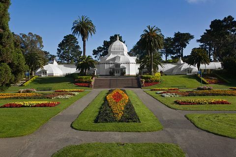 a virágok konzervátora egy botanikus üvegház az arany kapu parkban, San Franciscóban