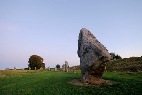 avebury álló kövek, wiltshire, anglia