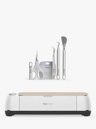 Cricut Maker Ultimate vágógép, pezsgő és alapvető szerszámkészlet, szürke