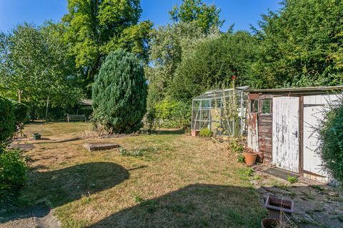 a dibley nyaraló helytartója eladó Buckinghamshire faluban